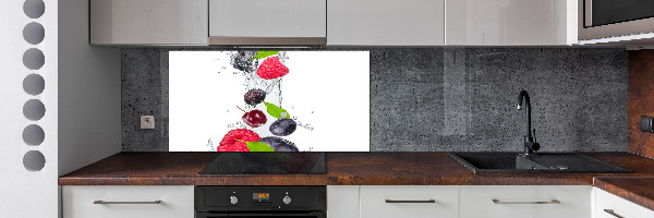 Glass splashback Fruit and water