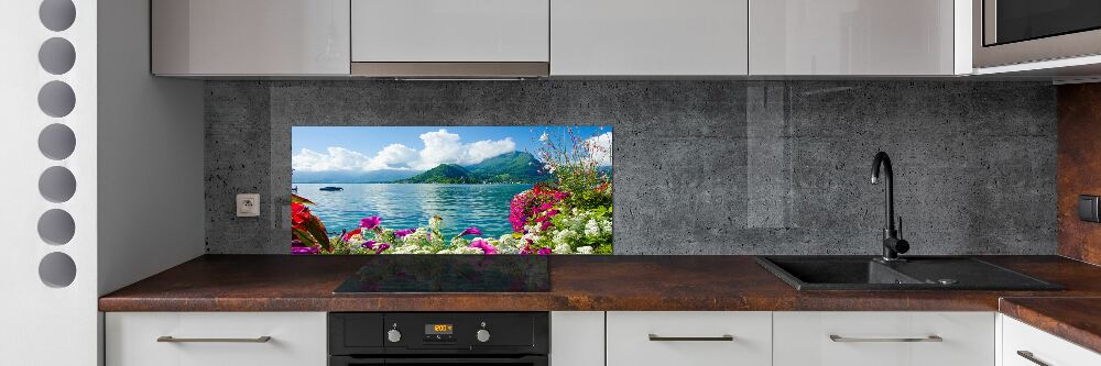 Kitchen splashback Flowers at the lake