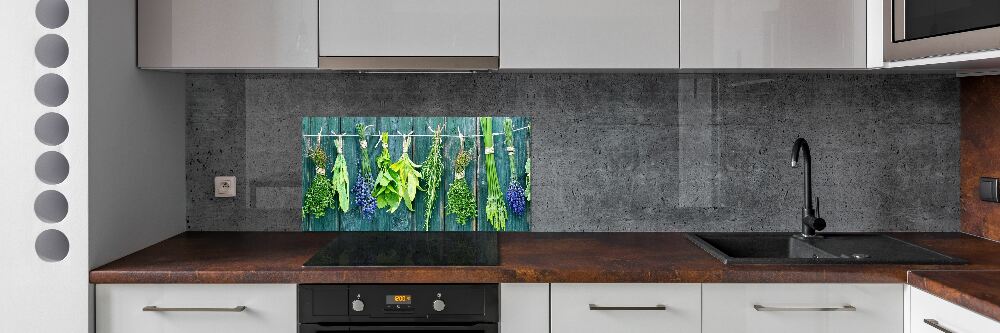 Cooker splashback Herbs on a string