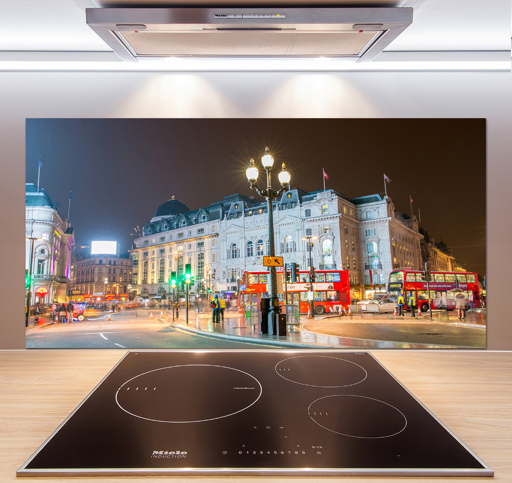 Cooker splashback London at night