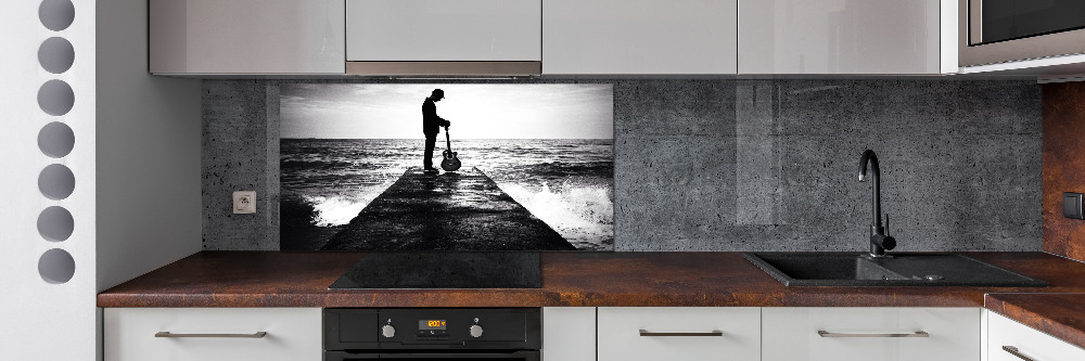 Kitchen splashback Guitarist on the pier