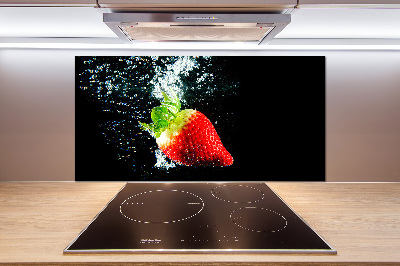 Kitchen splashback Strawberry underwater