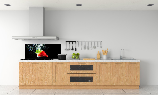 Kitchen splashback Strawberry underwater