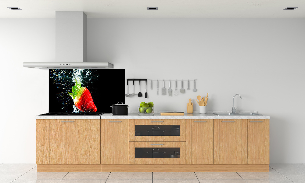 Kitchen splashback Strawberry underwater