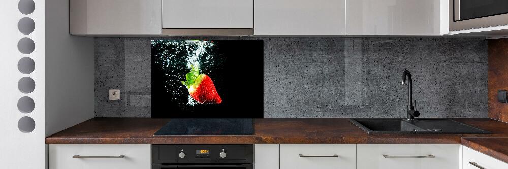 Kitchen splashback Strawberry underwater