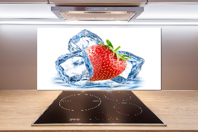 Kitchen splashback Strawberry with ice