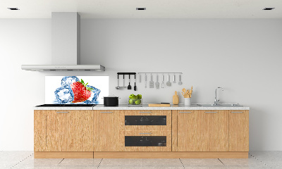 Kitchen splashback Strawberry with ice