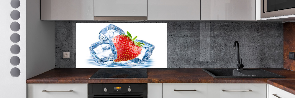 Kitchen splashback Strawberry with ice