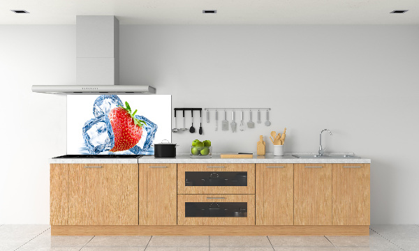 Kitchen splashback Strawberry with ice