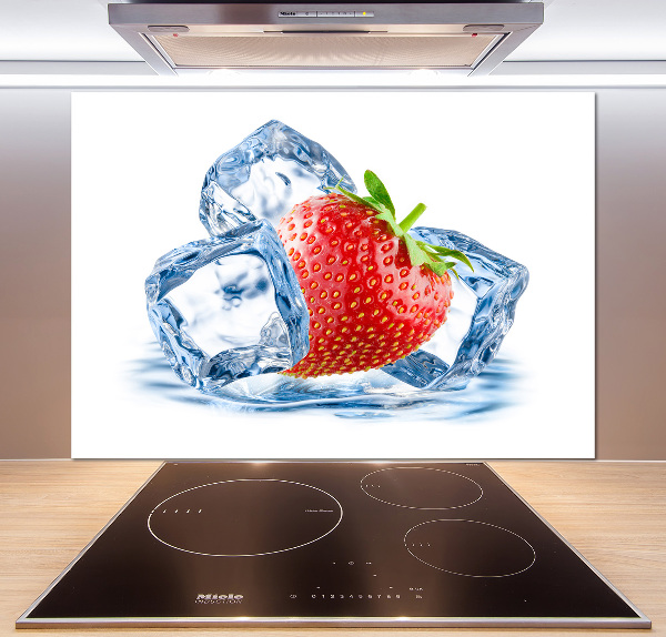 Kitchen splashback Strawberry with ice