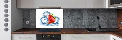 Kitchen splashback Strawberry with ice