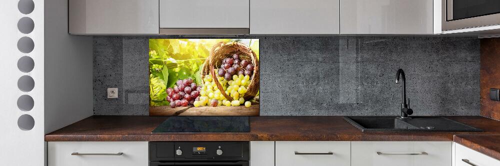 Cooker splashback Grapes in the basket