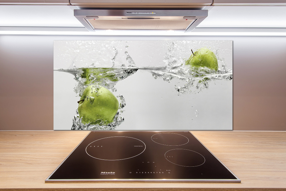 Cooker splashback Apple under water