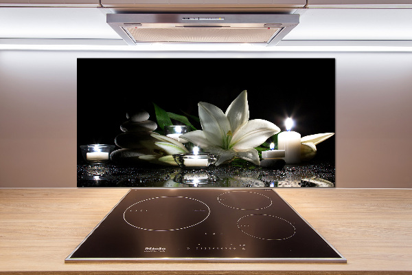 Kitchen splashback White lily