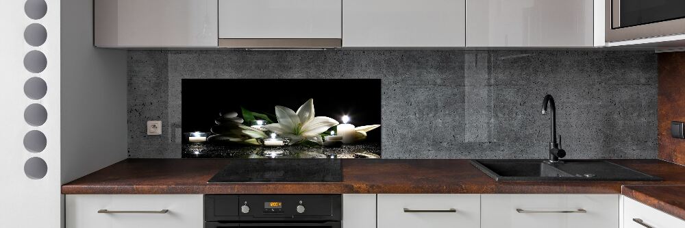 Kitchen splashback White lily