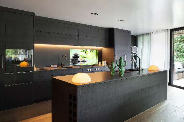 Hob splashback Plumeria and bamboo