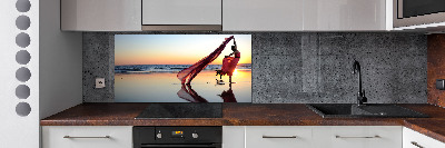 Kitchen splashback Dancing woman