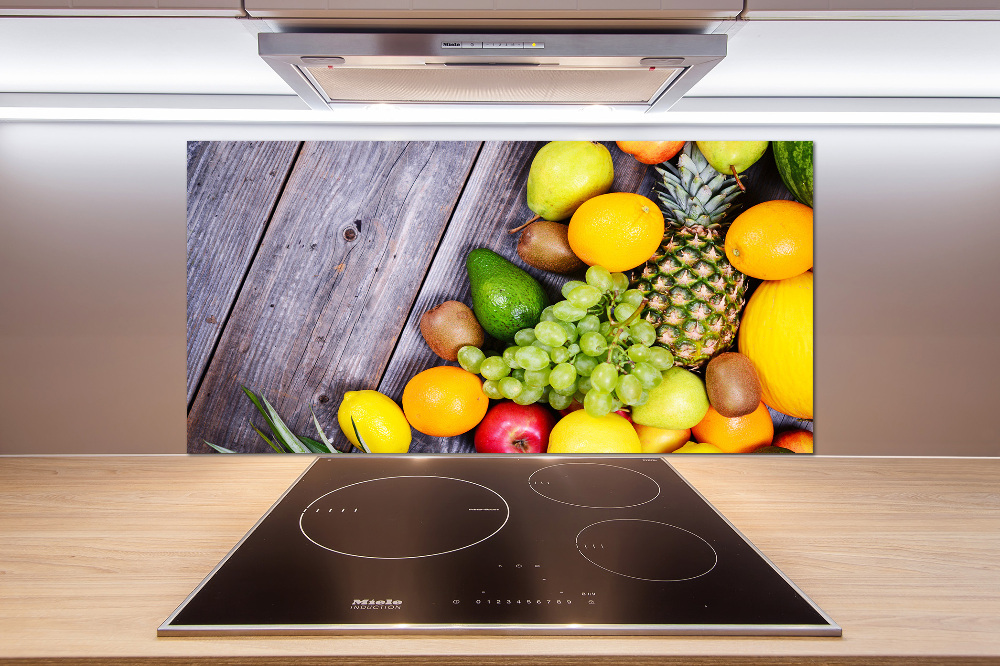 Kitchen splashback Fruit on wood