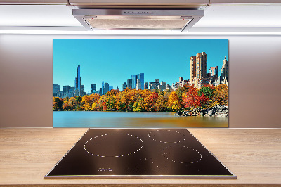 Glass splashback New York in autumn