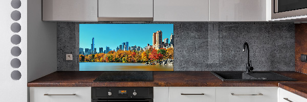 Glass splashback New York in autumn