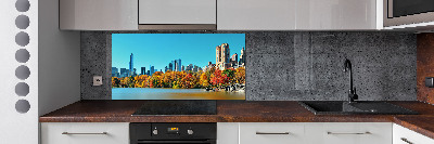 Glass splashback New York in autumn