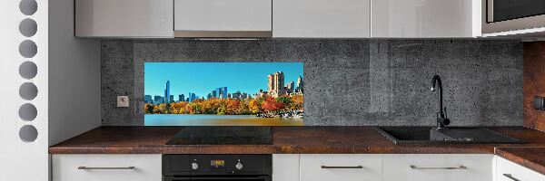 Glass splashback New York in autumn