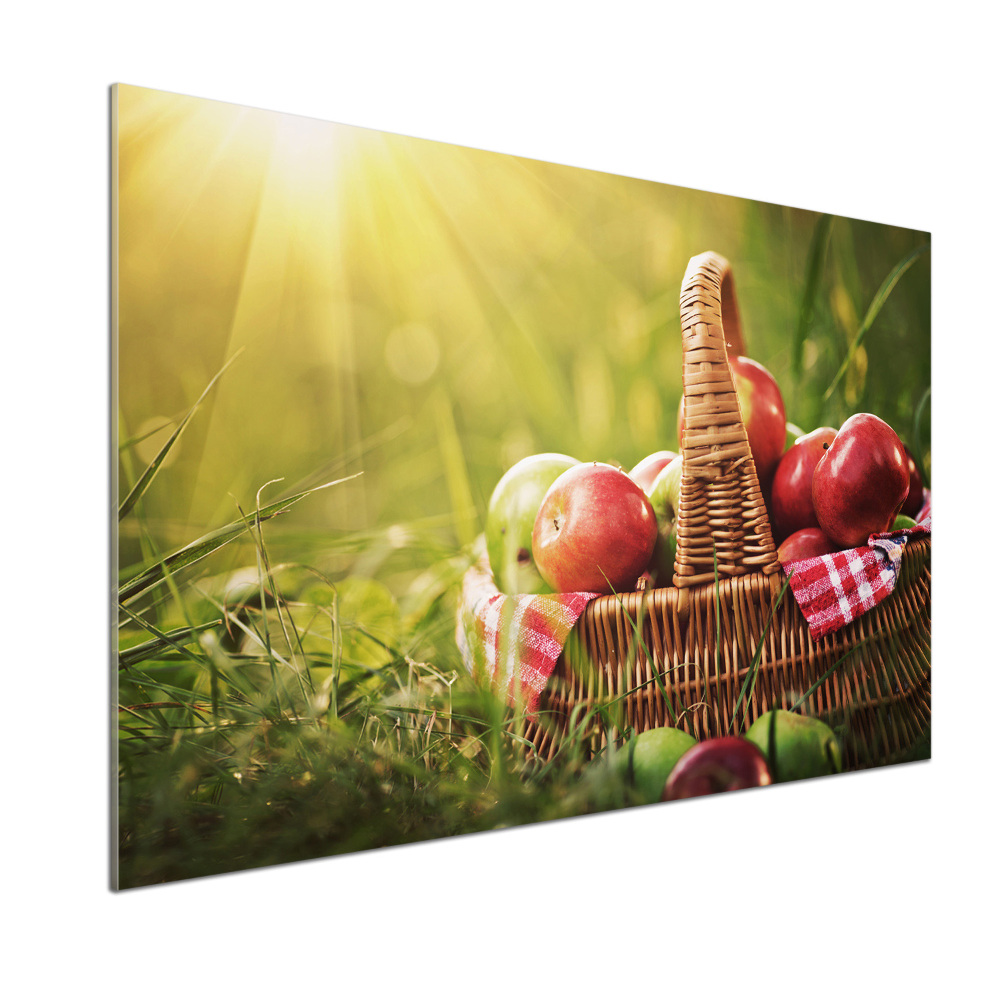 Glass splashback Apples in the basket