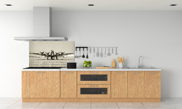 Glass splashback Old bomber