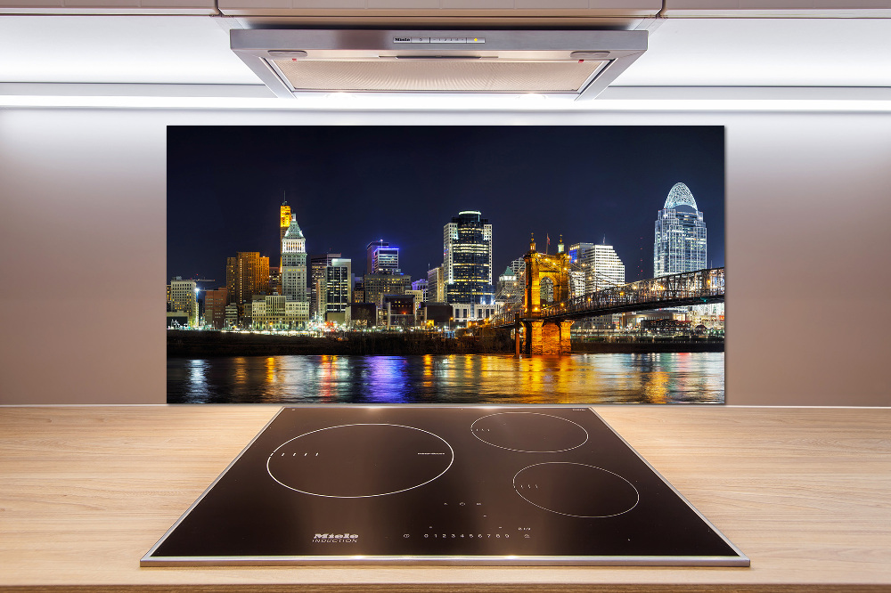 Cooker splashback Ohio river at night