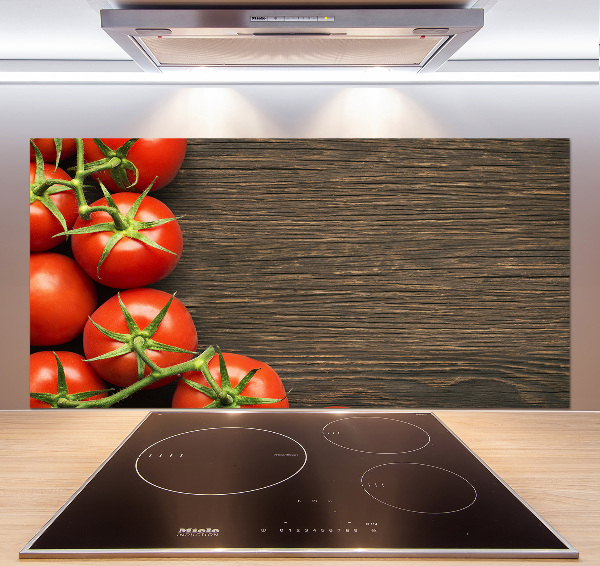 Cooker splashback Tomatoes on wood