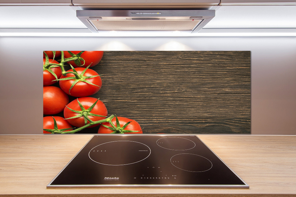 Cooker splashback Tomatoes on wood