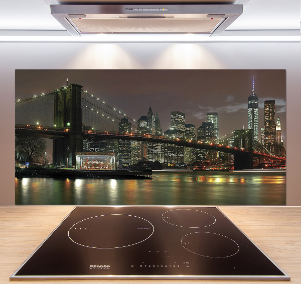 Cooker splashback New York at night