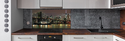 Cooker splashback New York at night