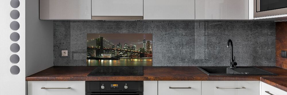 Cooker splashback New York at night