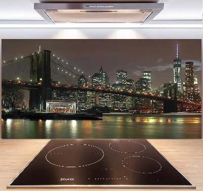 Cooker splashback New York at night