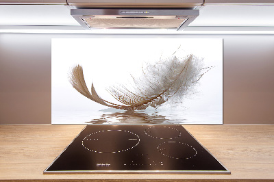 Kitchen splashback Feather on the water