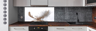 Kitchen splashback Feather on the water