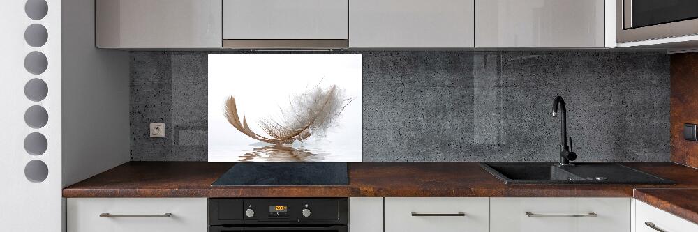 Kitchen splashback Feather on the water