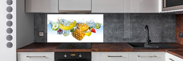 Cooker splashback Fruit underwater