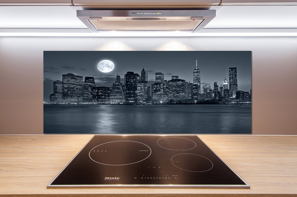 Cooker splashback New York at night