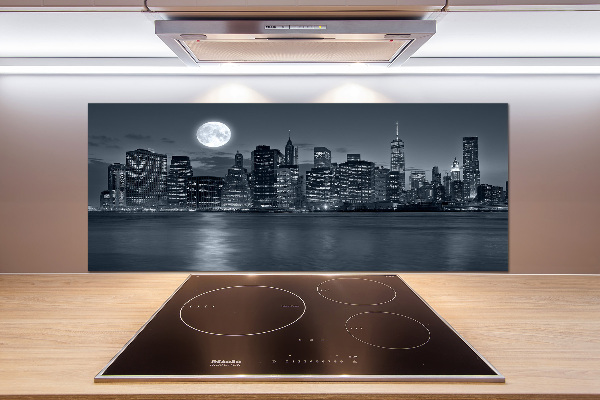 Cooker splashback New York at night