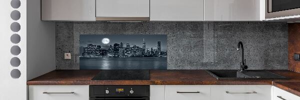 Cooker splashback New York at night