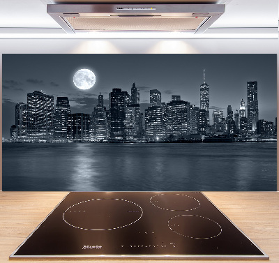 Cooker splashback New York at night