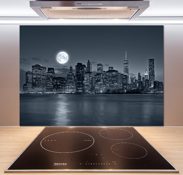 Cooker splashback New York at night