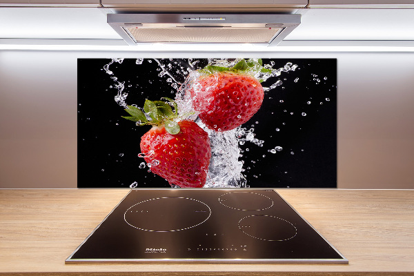 Cooker splashback Strawberries and water