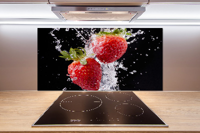 Cooker splashback Strawberries and water