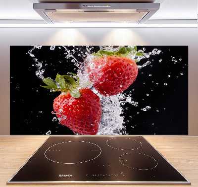 Cooker splashback Strawberries and water