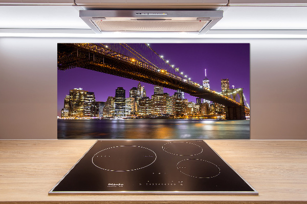 Glass splashback Manhattan at night