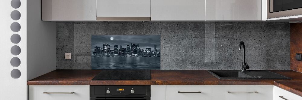 Kitchen splashback New York at night