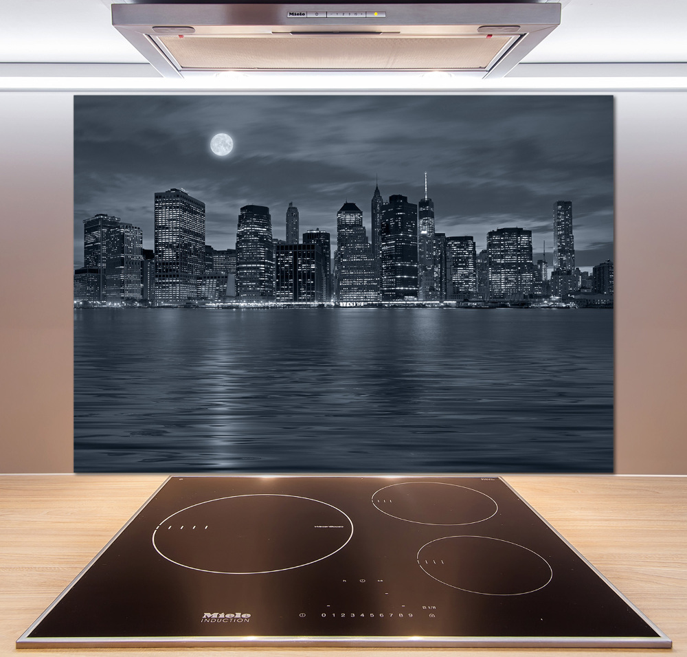 Kitchen splashback New York at night